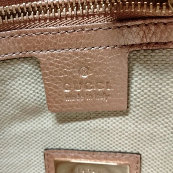 Gucci Rose Gold Soho Pebbled Leather Shoulder Hand Bag - Picture 6 of 8